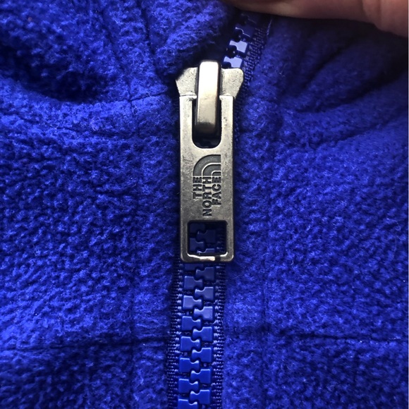 The North Face Infant Lightweight Fleece Hooded Jacket. Royal Blue. Size 3-6 M - Picture 5 of 9
